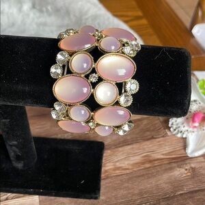 Vintage-Inspired Pink and Gold Bracelet with Iridescent Stones